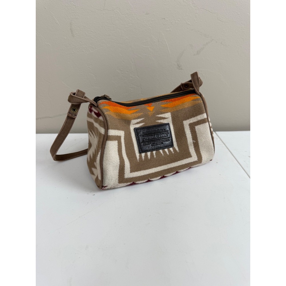 Pendleton Southwestern Wool Barrel Shoulder Bag Brown Tan Aztec Purse